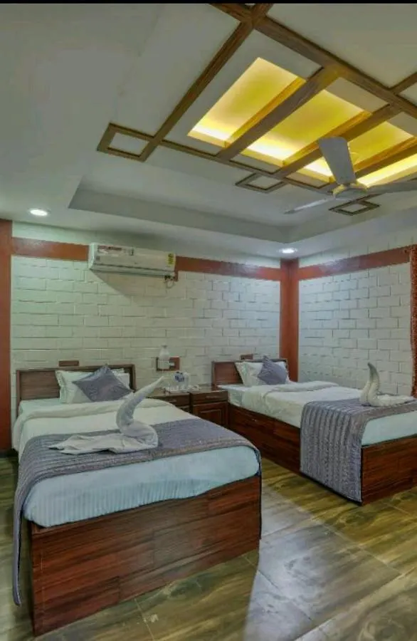 Bay View Hotel Varkala Resort